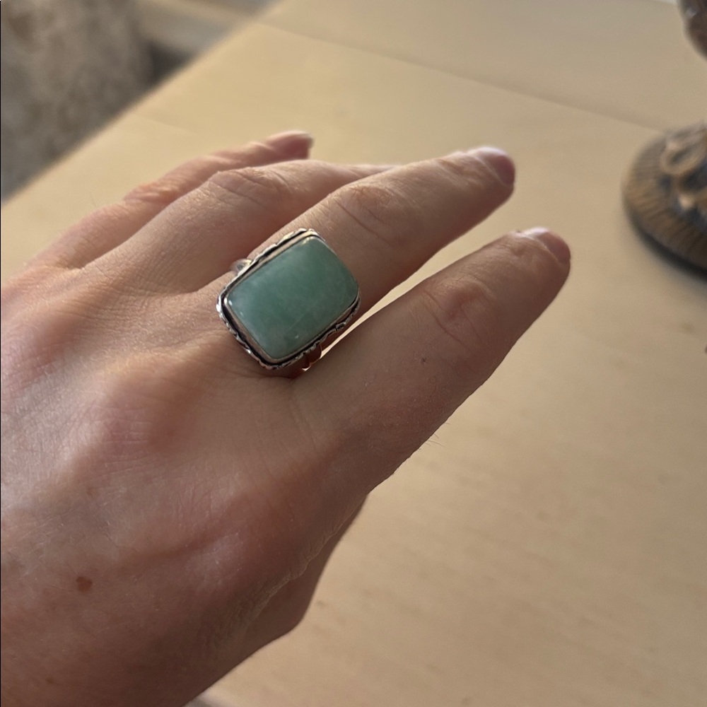 Silver Ring with Green Stone - Picture 4 of 4